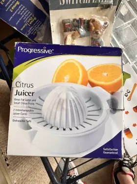 Atb-21320 Alltopbargains Manual Citrus Juicer Orange Lemon Fruit Press Squeezer Juice Extractor Hand Held