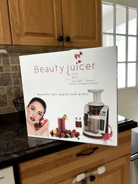 Bj-215 Beautyjuicer Slow Juicer New - Never Used But Selling For Parts Or Need Electrical Repair