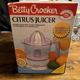 Bc1472 Betty Crocker 063788 Vintage Citrus Juicer 24oz. - Model