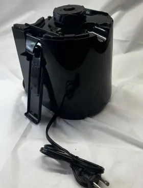 Je2400bd Black Decker 400-watt Fruit And Vegetable Juice Extractor Replacement Base #2