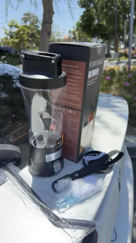Hd-10 Blender Licuadora Port Til Inal Mbrica Recipiente De 24 Onzas Personal