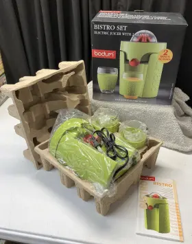 K11149 Bodum Bistro Set Electric Juicer With 2 Glasses New Open Box