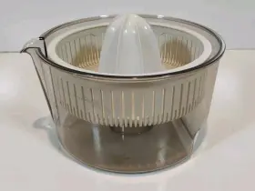 Muz6zp1 Bosch Citrus Squeezer Juicer For Universal Mixers Um 3 / Mum 6