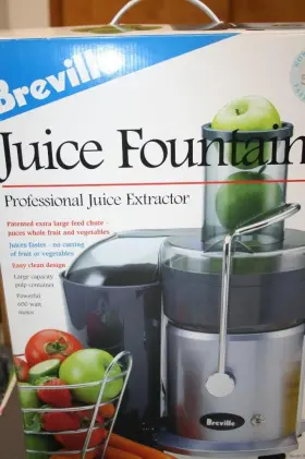 Je-900 Breville 021614029249 Juice Fountain Professional Extractor Cold Juicer Bnib