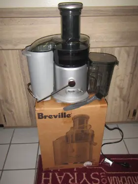 Breville 021614043986 Juice Fountain Plus 850 W 2-speed Juicer