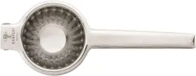 M37167 By Mercer Deluxe Juicer