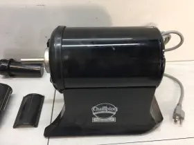 G-pg-710 Champion Juicer The Heavy Commercial Duty Motor Please Read #2