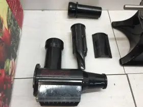 G-pg-710 Champion Juicer The Heavy Commercial Duty Motor Please Read #3