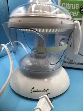 Ce22661 Continental Electric 24 Oz Citrus Juicer - White Open Box Used #3