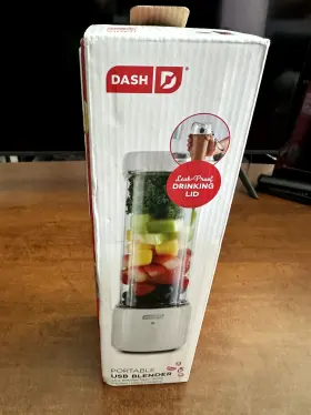 88715348 Dash Personal Portable Usb 1-speed Blender White