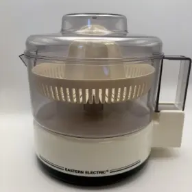 J-401 Eastern Electric Automatic Citrus Juicer Vintage Model - Works Great