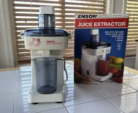 2193 Emson Juice Extractor Juicer Electric Blender Processor Clean/tested/works