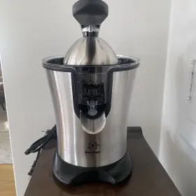 Elcj-1600 Eurolux E97733 Electric Citrus Juicer - Powerful Oranges #2