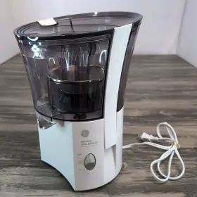 106816 Ge 450 Watt Juice Extractor Tested And Working 120 Volt Euc