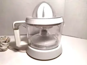 No.ja-117 House&home Ja-117 Electric Citrus Juicer White No.ja-117- Works #3