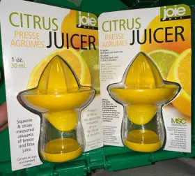 Joie Citrus 067742294043 Juicer 1oz Lemon Lime Small Strain Measure Reamer Brand New