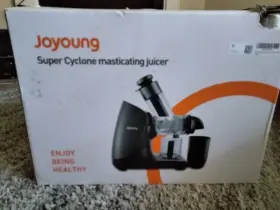 Jyz-e21c-us02 Joyoung Brand New Super Cyclone Masticating/cold Press Juicer. 75.00 Obo