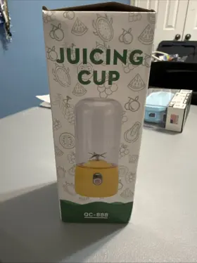 Qc-888 Juicing Cup Easy Carry Rechargeable Battery Yellow New