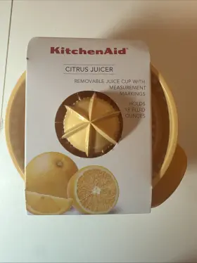 Kitchenaid 024131405619 Citrus Juicer Clear Measuring Cup Yellow Top 18oz Dishwasher Safe