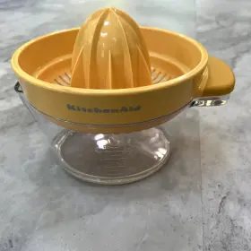 Kr071ohast Kitchenaid Citrus Juicer Clear Measuring Cup Orange Top 18oz Dishwasher Safe