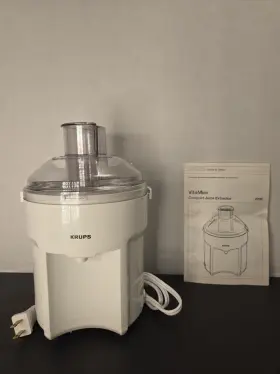 2900-70 Krups Vitamini Juicer. Open Box Still Has Stickers Inch Remove Before Operating