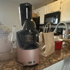 Kuvings Jld-1212cb Masticating Juicer 240w Pink/black With Strainer Pusher