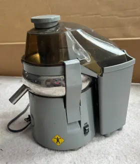 110.5 Lquip Lfteqip Model Pulp-ejector Juicer Tested/working