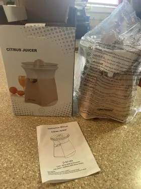 D-8016a Luukmonde Citrus Juicer Model