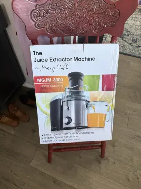 79606414 Megachef The Juicer Extractor Machine By - Unopened