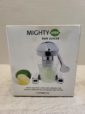 Metrokane 022578034065 Mighty Mini Bar Juicer Open Box