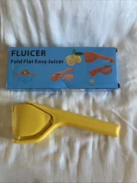 Ns-2308 Miwoga Lemon Fluicer Easy Squeeze Manual Juicer Folds Flat For Space-saving Nib