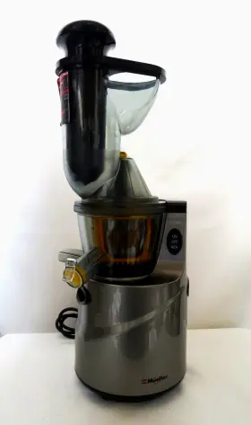 Mu-uj-1 Mueller Ultra Juicer Extractor With Slow Cold Press Masticating Sqeezer