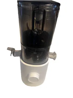 Nama 726084127043 J3 Compact Cold Press Juicer - Hands-free Portable Easy Cleanup White