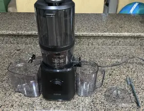 Sj200 Nama 840010600148 J2 Cold Press Juicer Black - Only Used A Few Times. Great Condition. Works