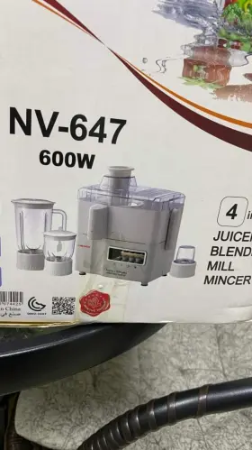 Vnv-647 Nevica Juice Extractor White
