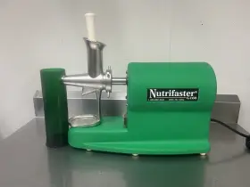 G160 Nutrifaster Nutrifaste Commercial Wheatgrass Extractor Juicer