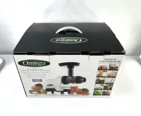 Cnc80w Omega Low Speed Juicer Nutrition System Model / Open Box New