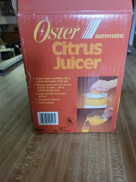 219353 Oster Automatic Electric Citrus Juicer 20oz White With Press Container And Base