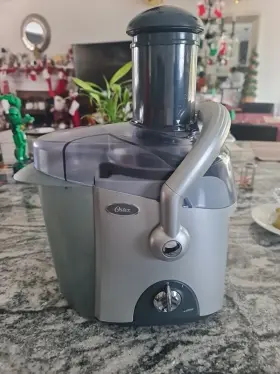 3167-000 Oster Juice Extractor Juicer 600w