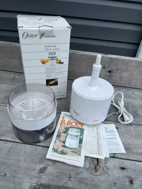4100-18 Oster Designer Vintage Automatic Citrus Juicer With Box Electric Near