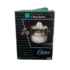 4140-20 Oster Vintage Designer Citrus Juicer 20oz Cord Storage