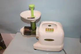 Gb-9001 Samson Multi-purpose Juice Extractor 6-in-1 Gear Juicer Inch Tested Working