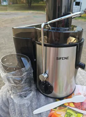 Sif-10011 Sifene Centrifugal Juicer New Black Silver Portable With Manual