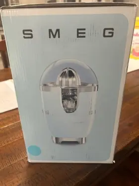 Smeg B0d347zsjt Citrus Juicer - Brand New Never Used Pastel Blue