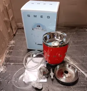 Cjf01rdus-ba Smeg Cjf01rdus Red 50s Retro Style Citrus Juicer Used