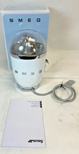 Cjf01whus Smeg Used -smeg White 50s Retro Style Citrus Juicer- Free S/h