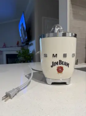 Cjf11pgus Smeg Retro Style Citrus Juicer Jim Beam Model 50s