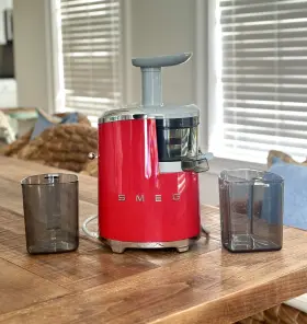 Sjf01pbus Smeg Slow Juicer Cold Press - Red Retail 700