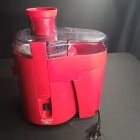 17822 So Yummy Bella By Mini Juicer Red