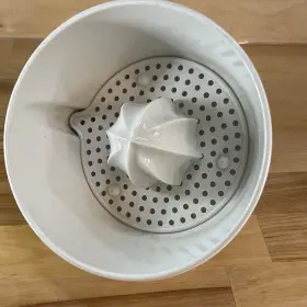 P-3074-3 Sunbeam Replacement Mixer Juicer Attachment Bowl Reamer Strainer #3